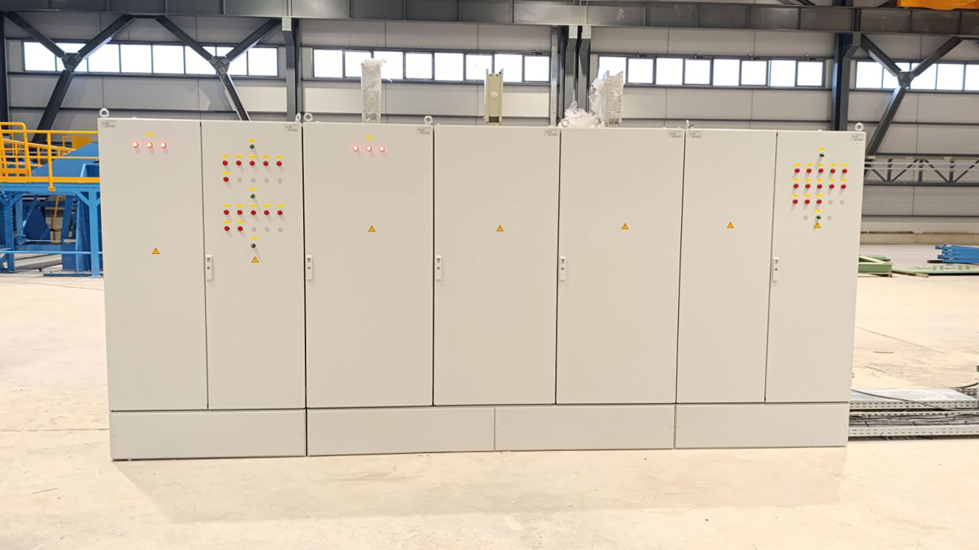 Low-voltage-B1