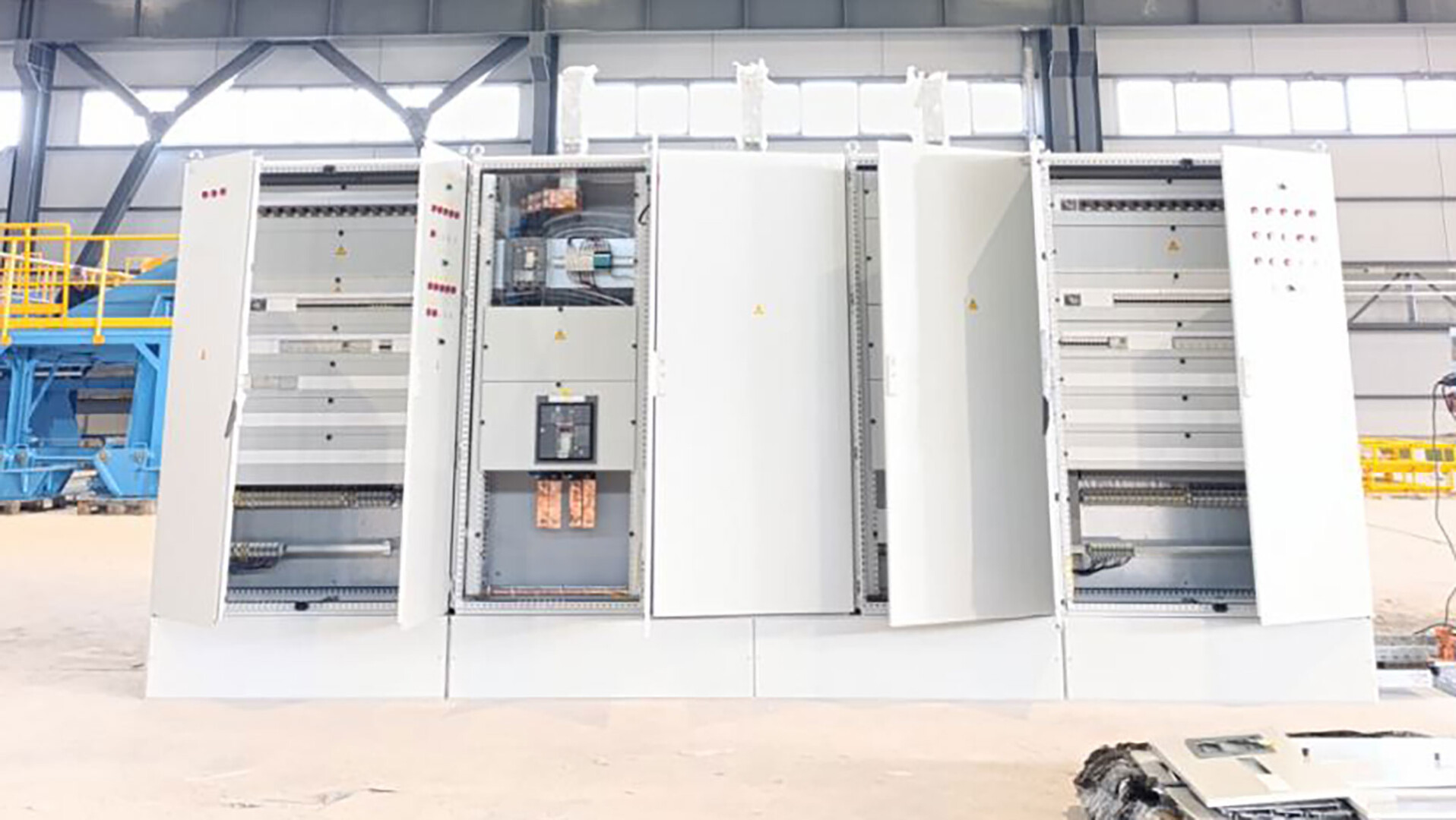 Low-voltage-B3